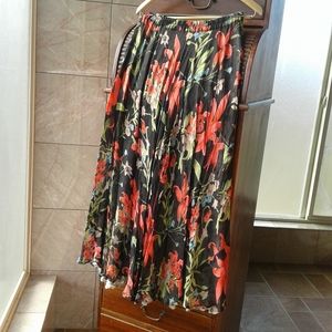 CAROL Anderson Collection long reversible skirt